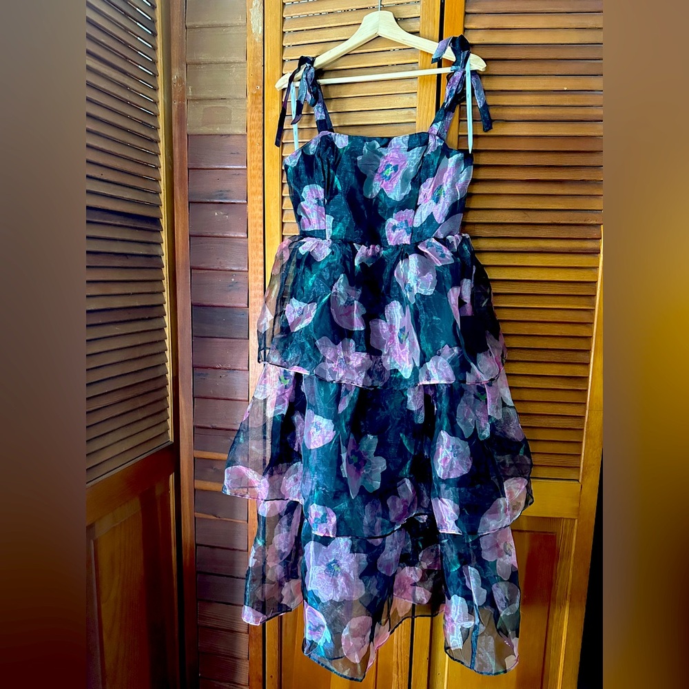 Lulu’s floral dress NWT